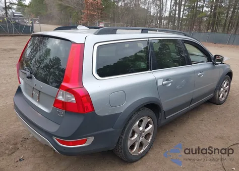 2011 Volvo Xc70 T6 из США, поврежденный, VIN YV4902BZ5B1101687